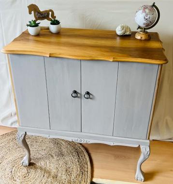 Kastje - tv meubel - dressoir beschikbaar voor biedingen
