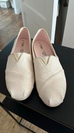 Toms creme licht glitter maat40, Kleding | Dames, Schoenen, Ophalen of Verzenden, Zo goed als nieuw, Beige