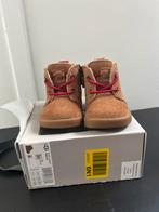 Baby Uggs Laarsjes, Ophalen, Zo goed als nieuw, Jongetje of Meisje, Laarsjes