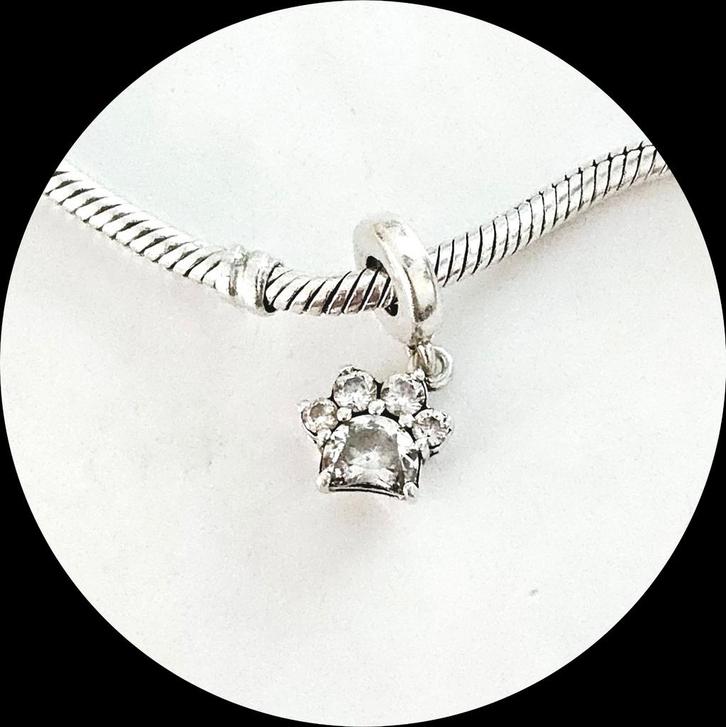 Pandora hanger Pootafdruk 7992247C01 / pawprints on my heart, Sieraden, Tassen en Uiterlijk, Bedels, Gebruikt, Pandora, Zilver