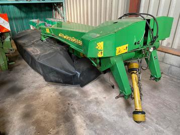 John deere 328 schijvenmaaier beschikbaar voor biedingen