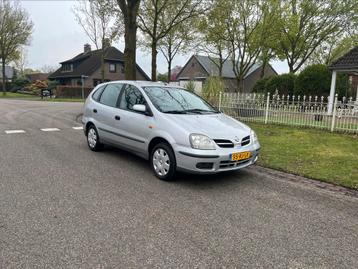 Nissan Almera Tino 1.8 Airco 129850km. N.A.P Trekhaak Bj2005 beschikbaar voor biedingen
