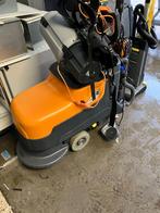 TASKI & Kärcher schoonmaakmachines – topstaat, accu’s nieuw, Ophalen, Zo goed als nieuw