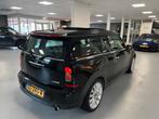 Mini Clubman 1.6 16V Cooper 2009 Zwart, recent Grote beurt, Auto's, Mini, Voorwielaandrijving, 4 cilinders, 4 stoelen, Leder en Stof