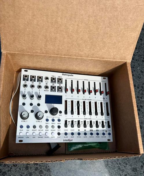 Intellijel Metropolix Sequencer (nieuw in doos), Muziek en Instrumenten, Mengpanelen, Nieuw, Ophalen of Verzenden