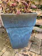 2 Grote blauwe vierkante bloempotten - 53cm hoog, Tuin en Terras, Gebruikt, Balkon, Vierkant, Beton