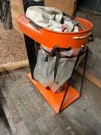 Houtstofafzuiger, Ophalen