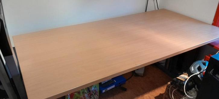 In hoogte verstelbaar bureau, Huis en Inrichting, Bureaus, Gebruikt, In hoogte verstelbaar, Ophalen of Verzenden