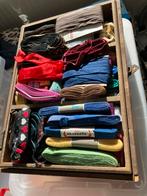 Houten kistje met fournituren, Hobby en Vrije tijd, Naaien en Fournituren, Ophalen, Zo goed als nieuw, Garen of Naald(en)