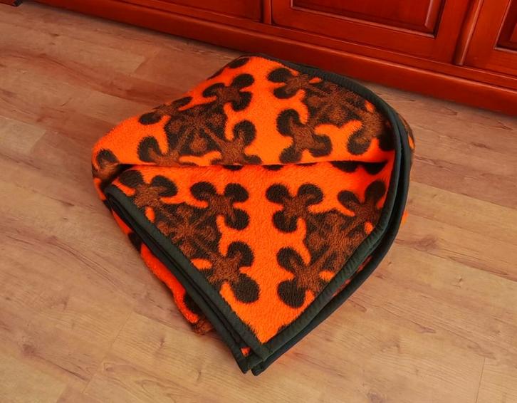 Vintage woondeken oranje/bruin, Huis en Inrichting, Woonaccessoires | Plaids en Woondekens, Zo goed als nieuw, Ophalen