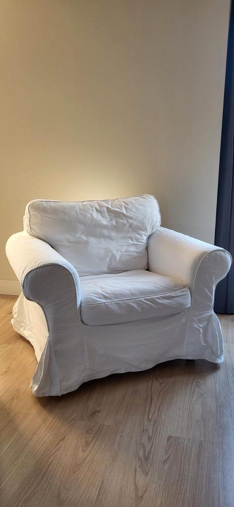 Ikea Ektorp stoel - witte hoes, Huis en Inrichting, Banken | Sofa's en Chaises Longues, Zo goed als nieuw, Eenpersoons, Minder dan 150 cm