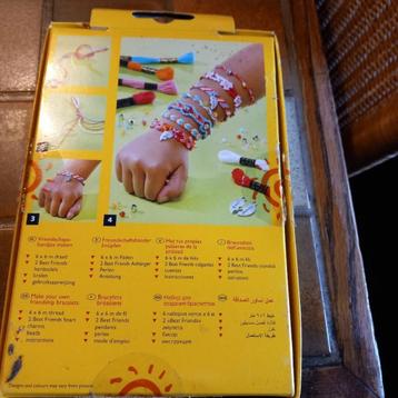 geluks, vriendschapsarmbandjes maken beschikbaar voor biedingen