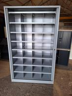 Prachtige metalen roldeurkast met 8 legborden en schotjes, Ophalen, 100 tot 150 cm, Zo goed als nieuw, Metalen roldeurkasten