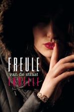 Freule van de straat, Boeken, Ophalen of Verzenden, Zo goed als nieuw, Louelle, Overige