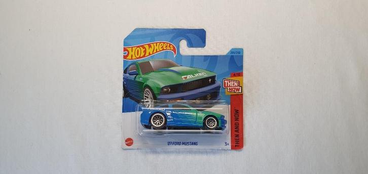 Hot Wheels 07 Ford Mustang falken tires, Hobby en Vrije tijd, Modelauto's | Overige schalen, Nieuw, Auto, Ophalen of Verzenden