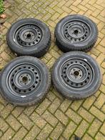 Winterbanden stalen velg Mitsubishi / KIA, Auto-onderdelen, Banden en Velgen, Ophalen, 18 inch, Winterbanden, Banden en Velgen