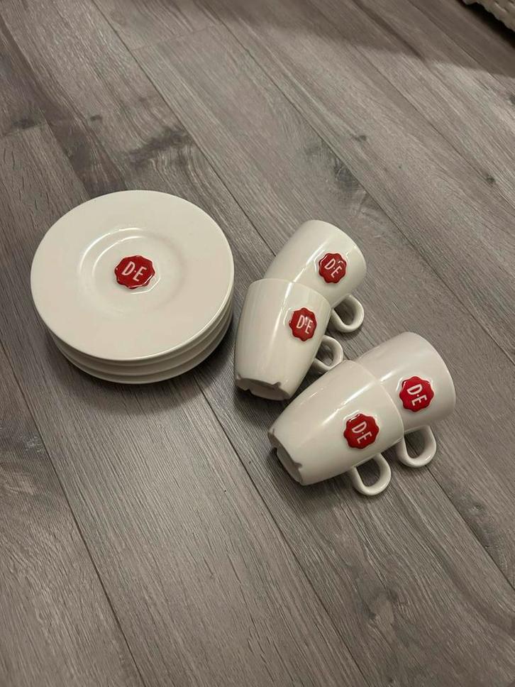 Douwe Egberts Kopjes & Bordjes, Huis en Inrichting, Keuken | Servies, Gebruikt, Kop(pen) en/of Schotel(s), Effen, Keramiek, Ophalen of Verzenden