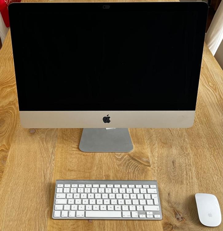Mooie Apple iMac desktop, Computers en Software, Apple Desktops, Refurbished, iMac, HDD en SSD, 2 tot 3 Ghz, 8 GB, Ophalen