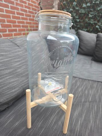 Glazen Drankdispenser met Houten Standaard - 8 Liter beschikbaar voor biedingen