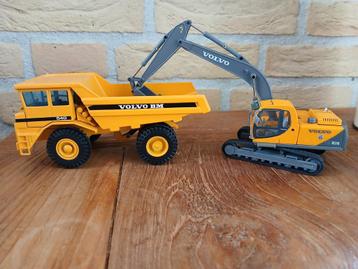 VOLVO 540 dumper en Volvo-kraan EC210 grondverzet beschikbaar voor biedingen