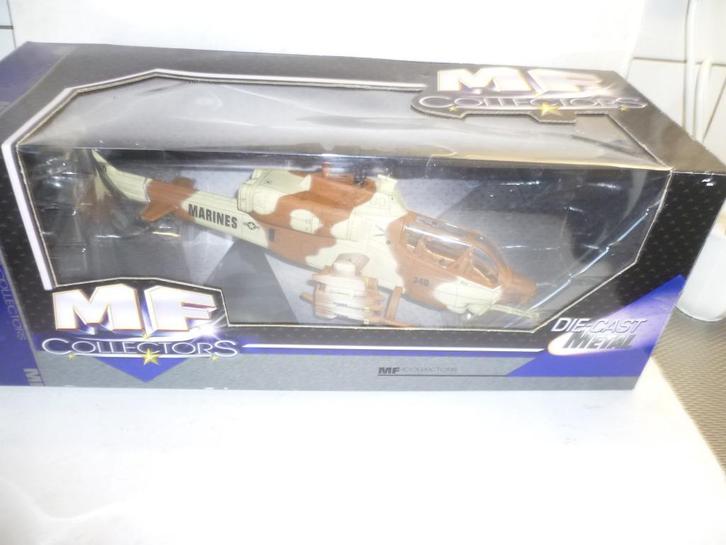MF Collectors Cobra Marines Helikopter 37cm lang 1:40 schaal, Verzamelen, Luchtvaart en Vliegtuigspotten, Nieuw, Schaalmodel, Ophalen of Verzenden