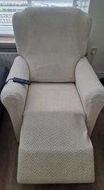 Elektrisch verstelbare fauteuil, Huis en Inrichting, Fauteuils, Ophalen, Gebruikt, 75 tot 100 cm, 50 tot 75 cm