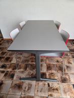 Bureau merk Ahrend incl. 4 stoelen van Arper, Ophalen, Zo goed als nieuw, Rechthoekig, 50 tot 100 cm