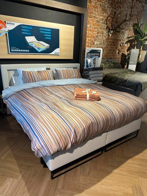 Santiago Boxspring 180/210 + Mline coolmotion 7&8 KORTING!!, Huis en Inrichting, Slaapkamer | Boxsprings, Nieuw, 180 cm, 210 cm