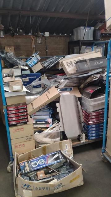 Grote partij Koreaanse Auto Accessoires - Hyundai, Kia, beschikbaar voor biedingen