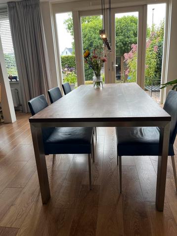 Bert Plantagie eettafel walnoot 220x100 – zo goed als nieuw beschikbaar voor biedingen