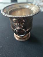 Beker met leeuwenkoppen - verzilverd, Antiek en Kunst, Verzenden, Zilver