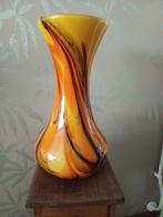 Zeer oude opaline glazen vaas, Antiek en Kunst, Ophalen