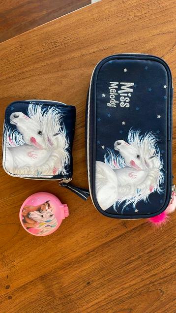 Miss melody etui, portemonnee en kam beschikbaar voor biedingen