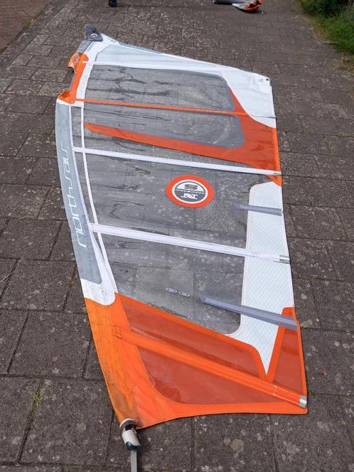 North Natural 5.8 m2 / ProLimit giek Freemove 160 - 220, Watersport en Boten, Windsurfen, Gebruikt, Zeil, 5 tot 7 m², Ophalen