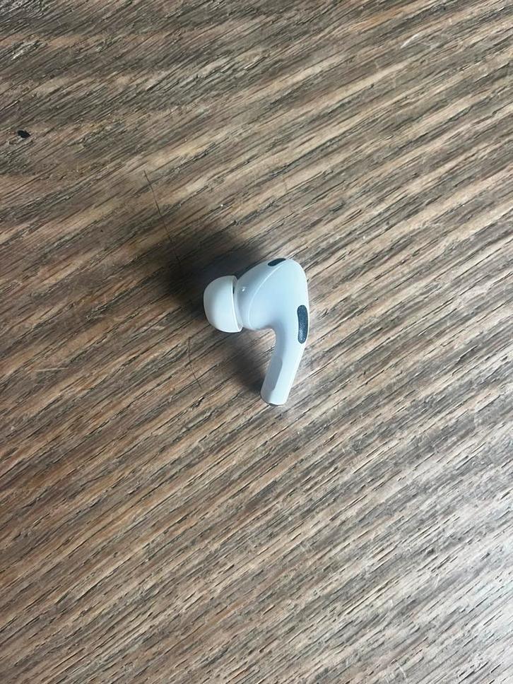 Titel: Linker AirPod (AirPods Pro 2) – Origineel en werkend, Audio, Tv en Foto, Overige Audio, Tv en Foto, Zo goed als nieuw, Ophalen of Verzenden