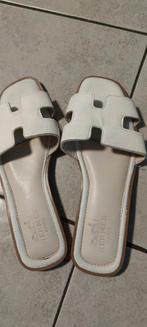 HERMES Paris wit en nog meer slippers maat 41, Ophalen of Verzenden, Zo goed als nieuw, Wit