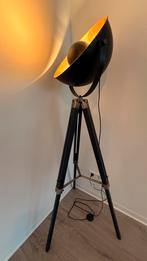 Industriële tripod vloerlamp: zwart met goudkleur, Ophalen, Zo goed als nieuw, Industrieel, modern, 150 tot 200 cm