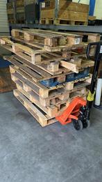 Gratis Kapotte Houten Pallets voor Kachel - Maasbree, Tuin en Terras, Haardhout, Minder dan 3 m³, Ophalen