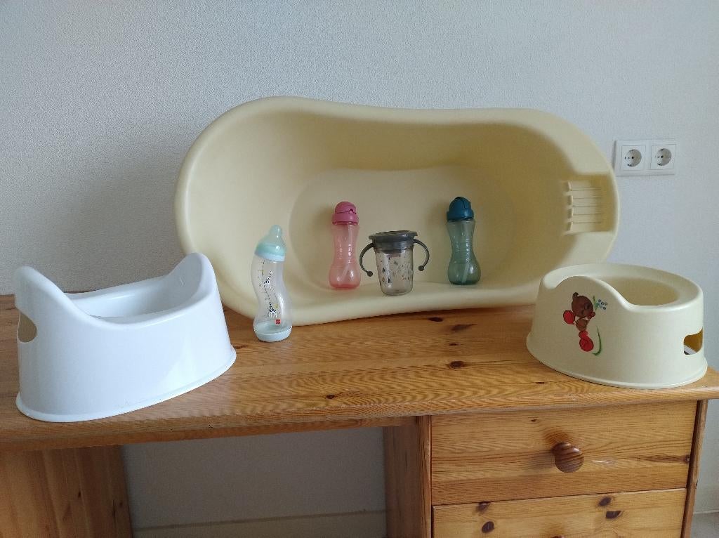 baby badje ,meegroei bedje etc, Kinderen en Baby's, Ophalen, Gebruikt, Badje