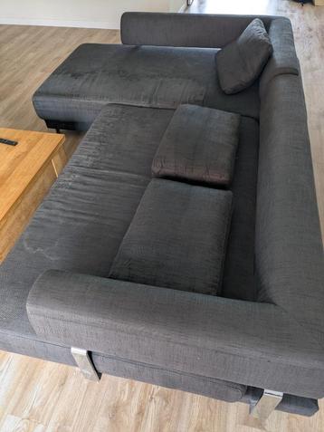 Uitschuifbare design bank, zwart, van Goossens 
