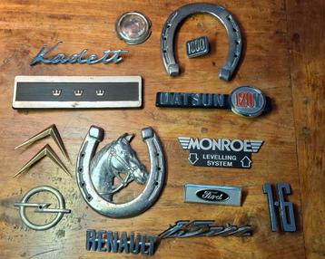 Oldtimer Logo's & Typeplaatjes - Opel, Citroën, Ford beschikbaar voor biedingen
