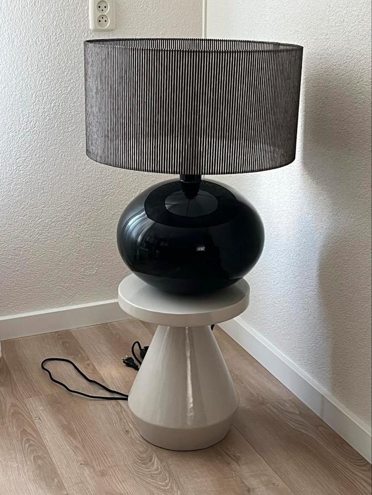 Tafellamp zwart Ikea en Kave Home met dimmer, Huis en Inrichting, Lampen | Tafellampen, Zo goed als nieuw, 75 cm of meer, Ophalen of Verzenden