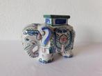 Vintage olifant van keramiek met plateau bovenop, hg 18 cm,, Verzamelen, Retro, Ophalen of Verzenden, Huis en Inrichting