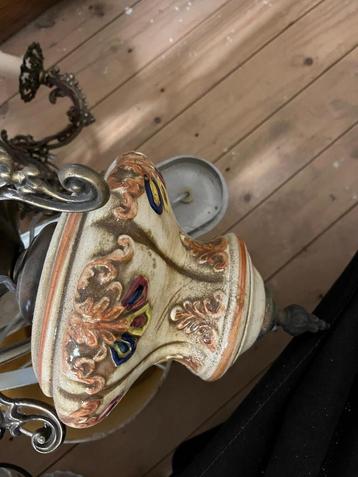 Oude olielamp hanglamp beschikbaar voor biedingen