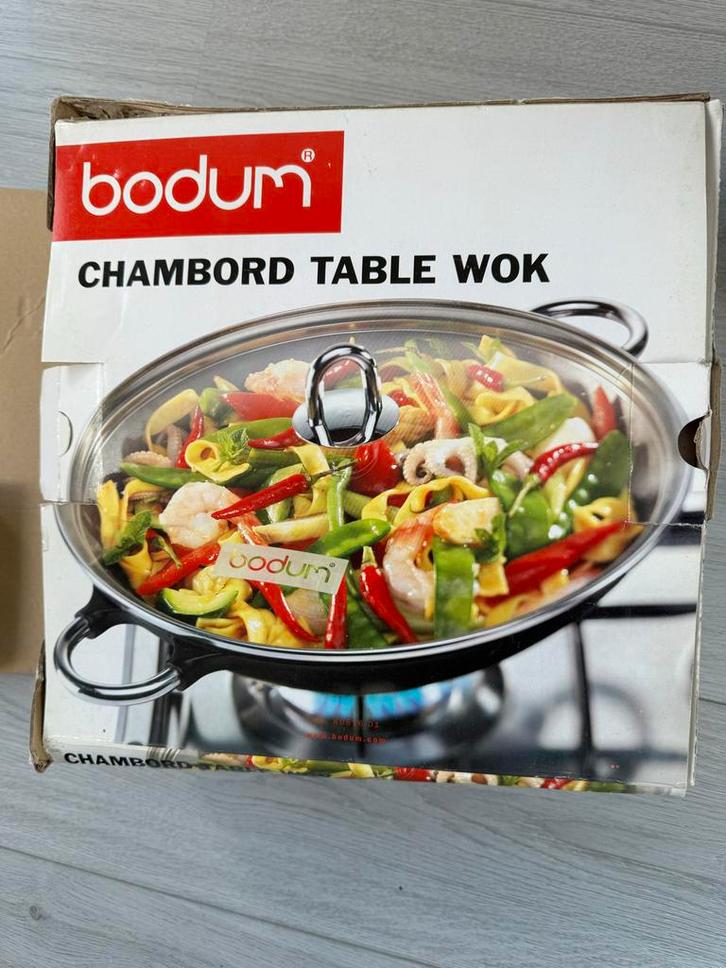 Bodum Wok - Nieuw in doos, Huis en Inrichting, Keuken | Potten en Pannen, Nieuw, Wok, Overige materialen, Ophalen of Verzenden