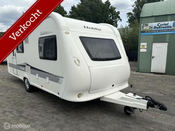 Hobby 490 Kmf De Luxe Dakluifel, Voortent, Mover beschikbaar voor biedingen