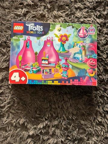 lego trolls world tour, DICHTE DOOS