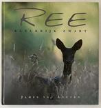 Ree - Kleurrijk zwart - James van Leuven, Boeken, Ophalen of Verzenden, Zo goed als nieuw, Overige onderwerpen