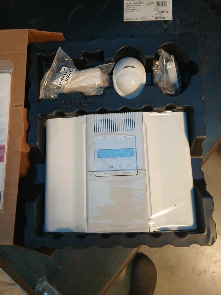 Partij nieuwe bewakingsproducten/ 21 stuks, Audio, Tv en Foto, Videobewaking, Ophalen