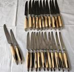 Set van 12 antieke hoornen dinermessen en 12 dessertmessen, Ophalen of Verzenden